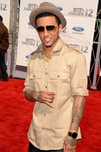 Kirko Bangz HD Live Wallpaper screenshot 1