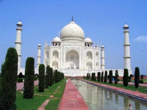 Famous Background photos स्क्रीनशॉट 8