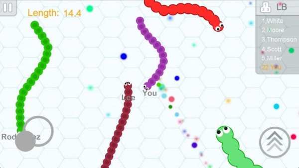 Worm.io screenshot 2