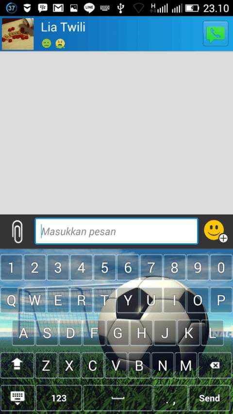 Keyboard Bola BBM screenshot 2