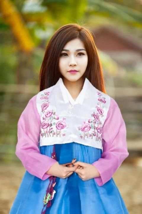Beautiful Traditional Dress 5 تصوير الشاشة