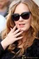 Adele App Games + Social screenshot 2
