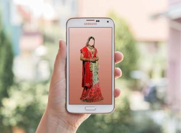 Indian Woman Traditional Dress screenshot 1
