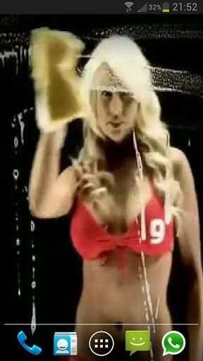 BIKINI GIRL SCREEN WASHER LWP screenshot 4