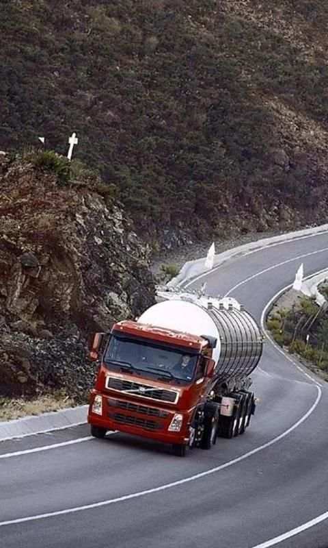 Wallpaper Volvo Trucks screenshot 5