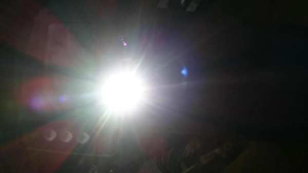 Instant Flashlight स्क्रीनशॉट 2