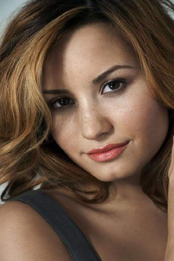 Demi Lovato Wallpaper HD 3 تصوير الشاشة