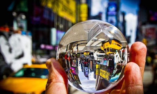 Crystal Ball Camera screenshot 1