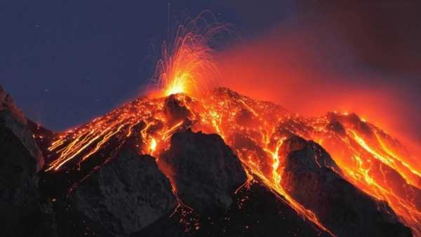 Volcano Live Wallpaper screenshot 3
