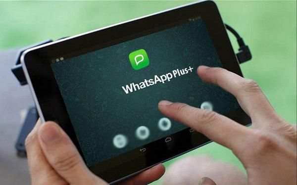 Install WhatsApp Plus+ screenshot 4