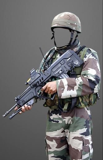 Military Suit Photo Montage скриншот 2
