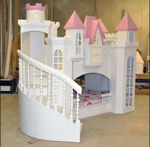 Castle Theme Bedroom screenshot 2