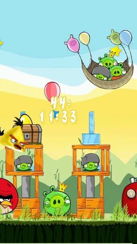Angry Birds Live Wallpaper скриншот 1