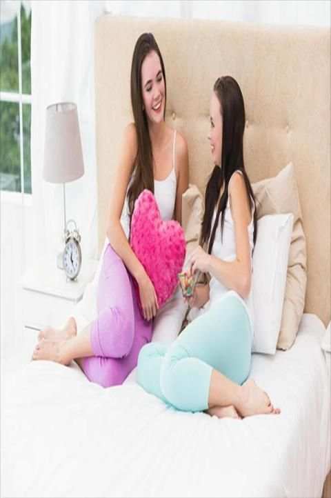 prank شات بنات الإمارات screenshot 2