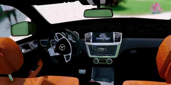Driving Mercedes Simulator скриншот 1