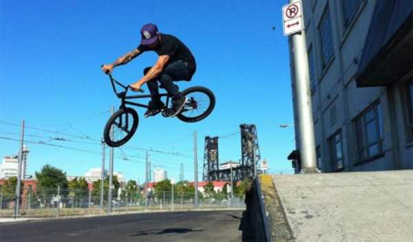 BMX Bike Boy screenshot 2