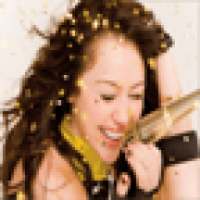 Miley Cyrus Wallpapers on 9Apps