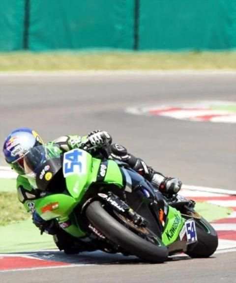 Real Moto Racing screenshot 2
