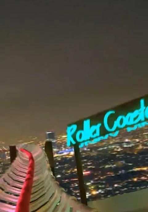 3D NightTime RollerCoaster LWP screenshot 2