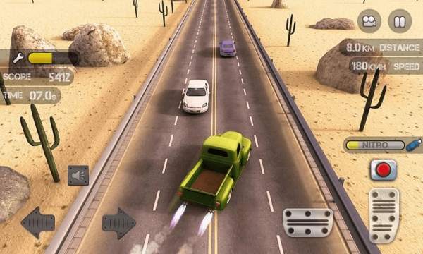 Race the Traffic Nitro скриншот 1