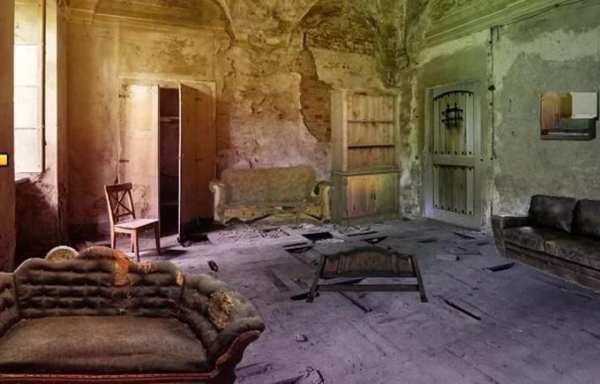 Old Abandoned House Escape 2 screenshot 2