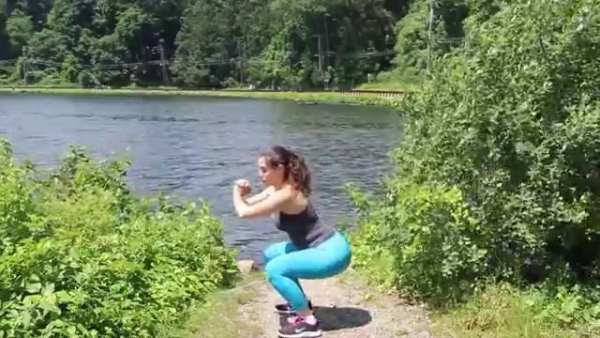 Tight Booty Workout at Home screenshot 2