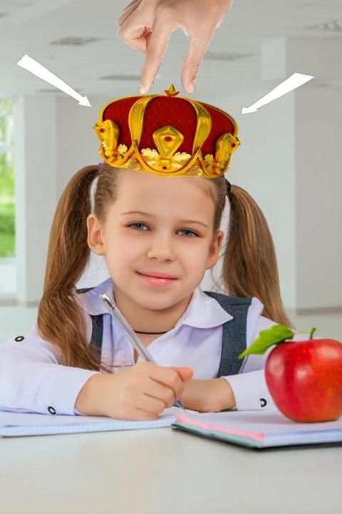 Crown Photo Sticker скриншот 3