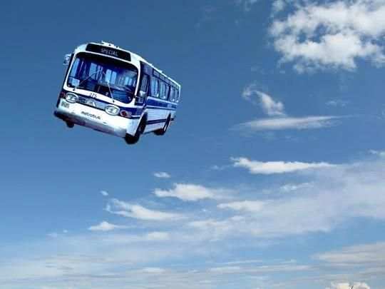 Flying Bus Simulator Vice City screenshot 1