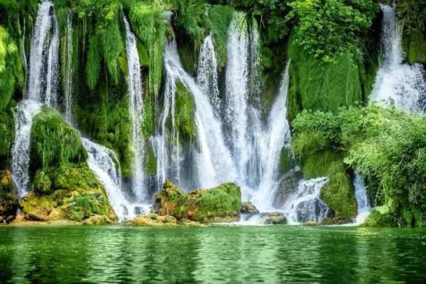Waterfall Photo Frames 2 تصوير الشاشة