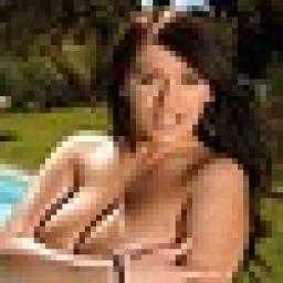 Leanne Crow Photo Gallery icon