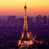 Eiffel Tower Sundown Theme on 9Apps