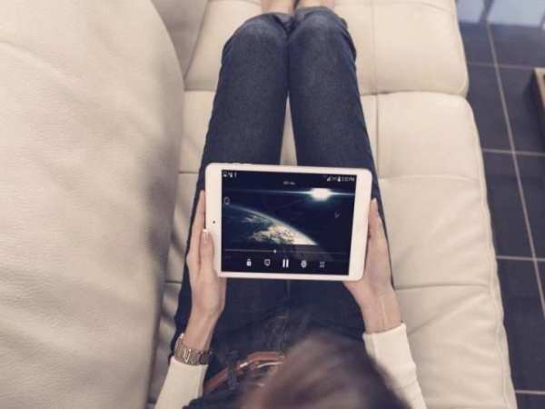 You TV Player Pro скриншот 1