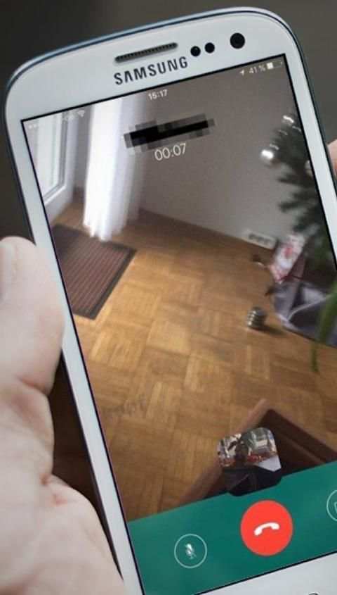 video call whatsapp prank screenshot 1
