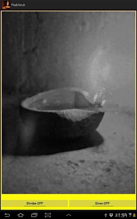 FlashLight Torch and Siren screenshot 1