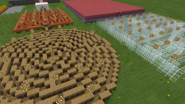 Mega maze map for Minecraft PE screenshot 3
