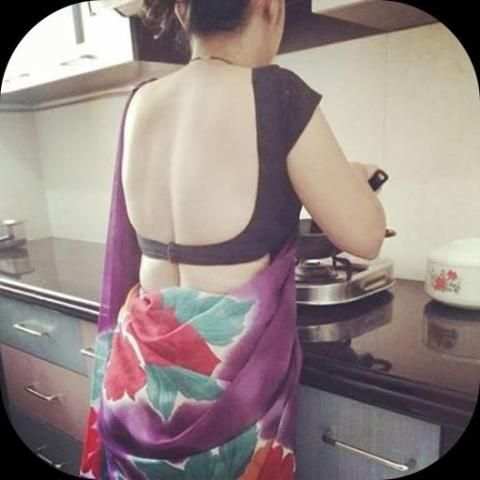 Hot Desi Bhabhi Wallpaper скриншот 1