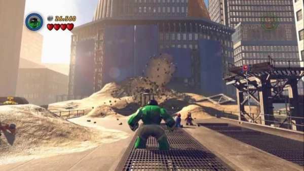 Guide LEGO Hulk Monster vs SuperMan and Spider-Man screenshot 1