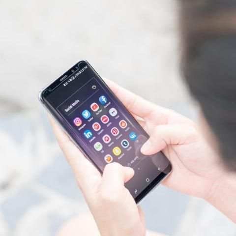 Theme Galaxy s8+ - Launcher 5 تصوير الشاشة