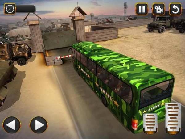 OffRoad US Army Coach Bus Driv screenshot 2