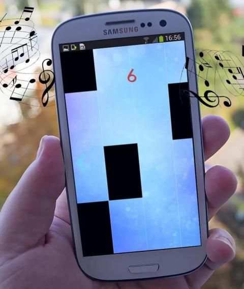 Piano Classical White Tiles 4 - NEW 2018 screenshot 2