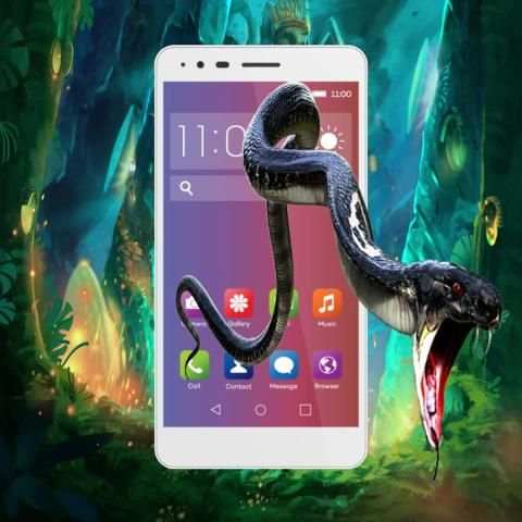 Snake On Phone Screen Prank screenshot 3