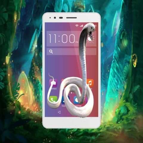 Snake On Phone Screen Prank screenshot 2