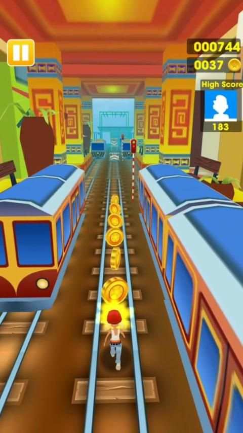 Queen Subway Surf Run screenshot 3