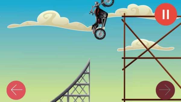 Funny Minion Bike Adventure screenshot 1