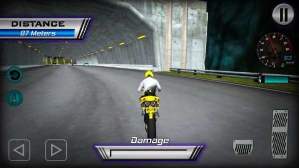 Racing on Bike screenshot 1