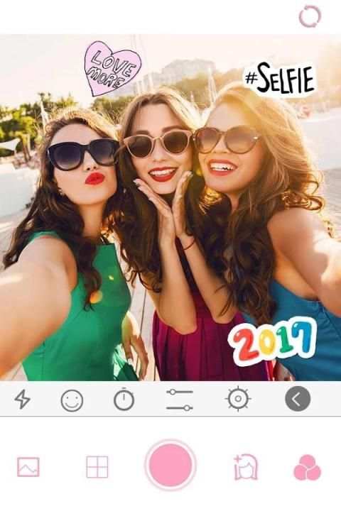 Snow Selfie Camera скриншот 1