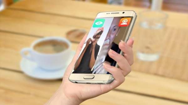 شات مع البنات دردشة حية بالكاميرا скриншот 3