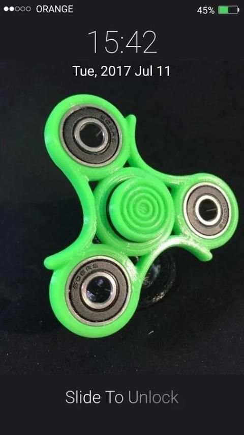 Fidget Spinner password lock screen screenshot 5