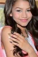 Zendaya Coleman HD Wallpaper 4 تصوير الشاشة