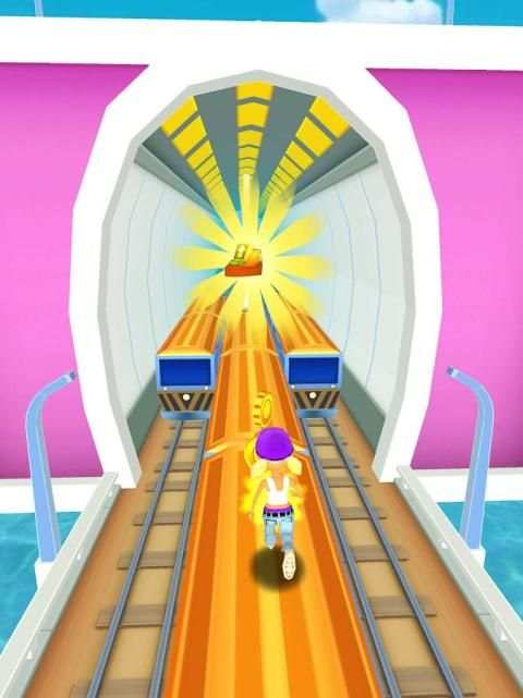 Subway Surf Bus Hours Rush 2018 screenshot 3